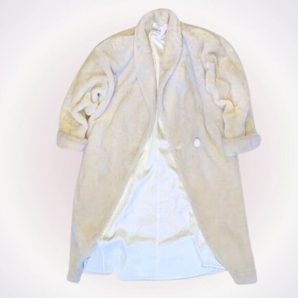 Donnybrook Cream Oversized One Button Faux Fur CoatSz S,All Products : American Fashion Style Bags On Sale
